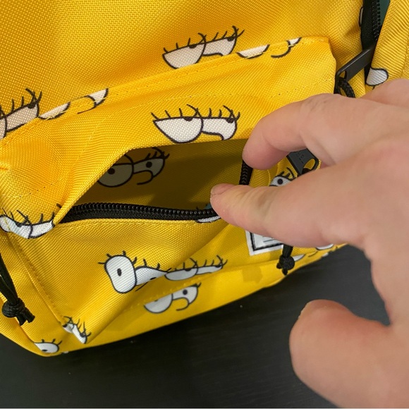 New Herschel Lisa Simpson (The Simpsons) Mini Backpack – Yellow - Picture 12 of 12